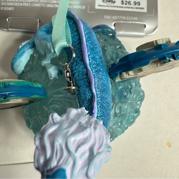 NWT. Disney Raya and the Last Dragon Light-Up Living Magic SketchbookOrnament - Picture 14 of 14